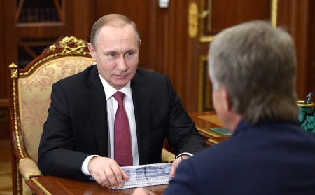 iskra-chel.ru: "Президент, которым мы гордимся!" Глава «НОВАТЭКа» информировал Президента об итогах работы компании в 2015 году и ходе реализации проекта «Ямал СПГ».
